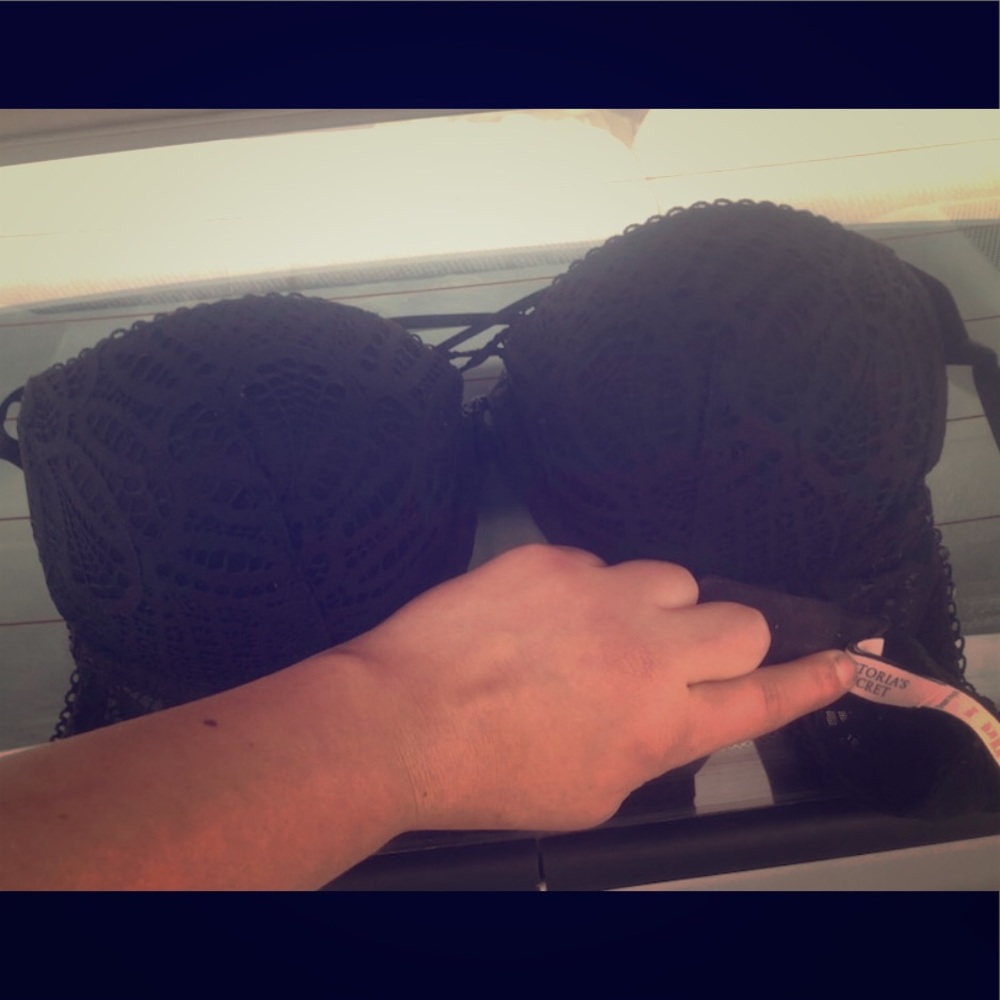 Victoria's Secret Black PushUp SizeB36